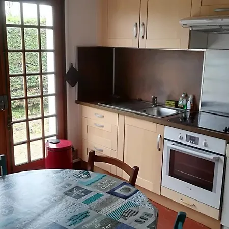 Maison Gueriniere 3 Pour 8 Personnes 別荘